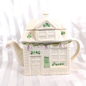 Belleek Post Office Figuaral Teapot in Shamrock # 26645